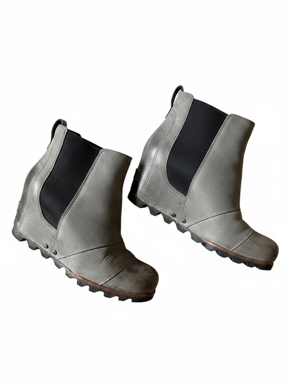 Sorel Gray Wedge Chelsea Heeled Boots with Black Elastic